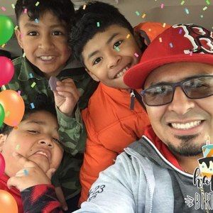 Meet your Posher, Juan f.